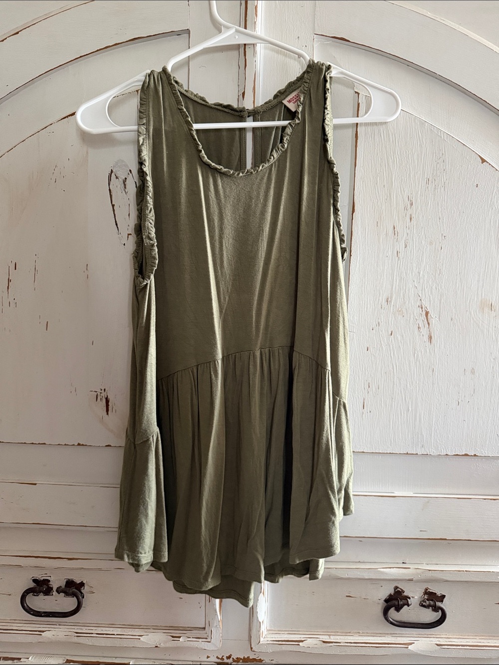 Mossimo Supply Co. Olive Green Sleeveless Ruffle-Trim Tank